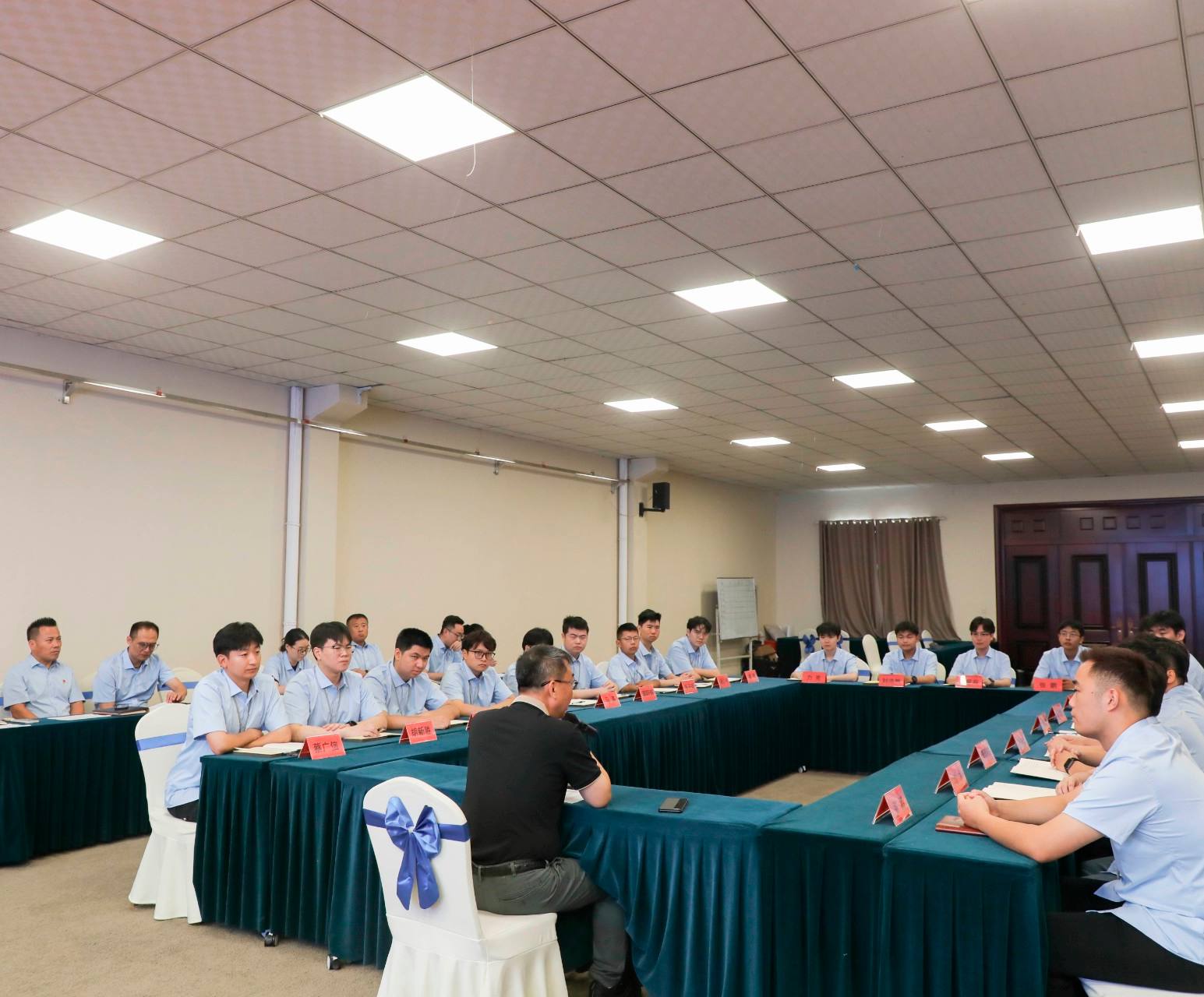 秀强股份召开2026大学生座谈会